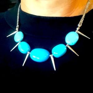 Cloud rays Turquoise & Silver toned Spike Fan bib Necklace